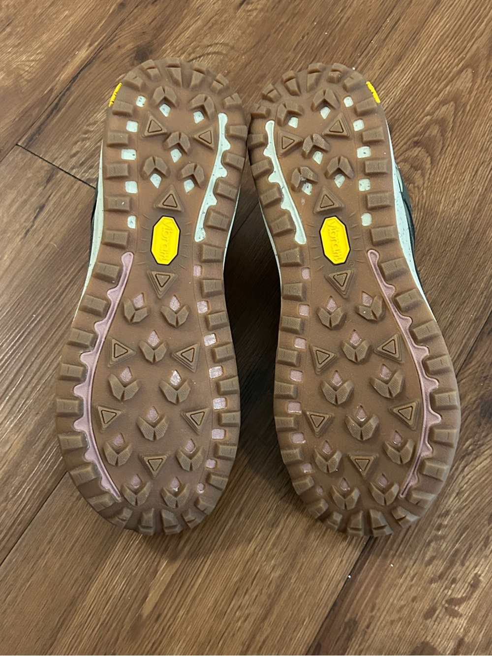 NWT Women’s Merrell Antora 3 Sneaker - Picture 7 of 8